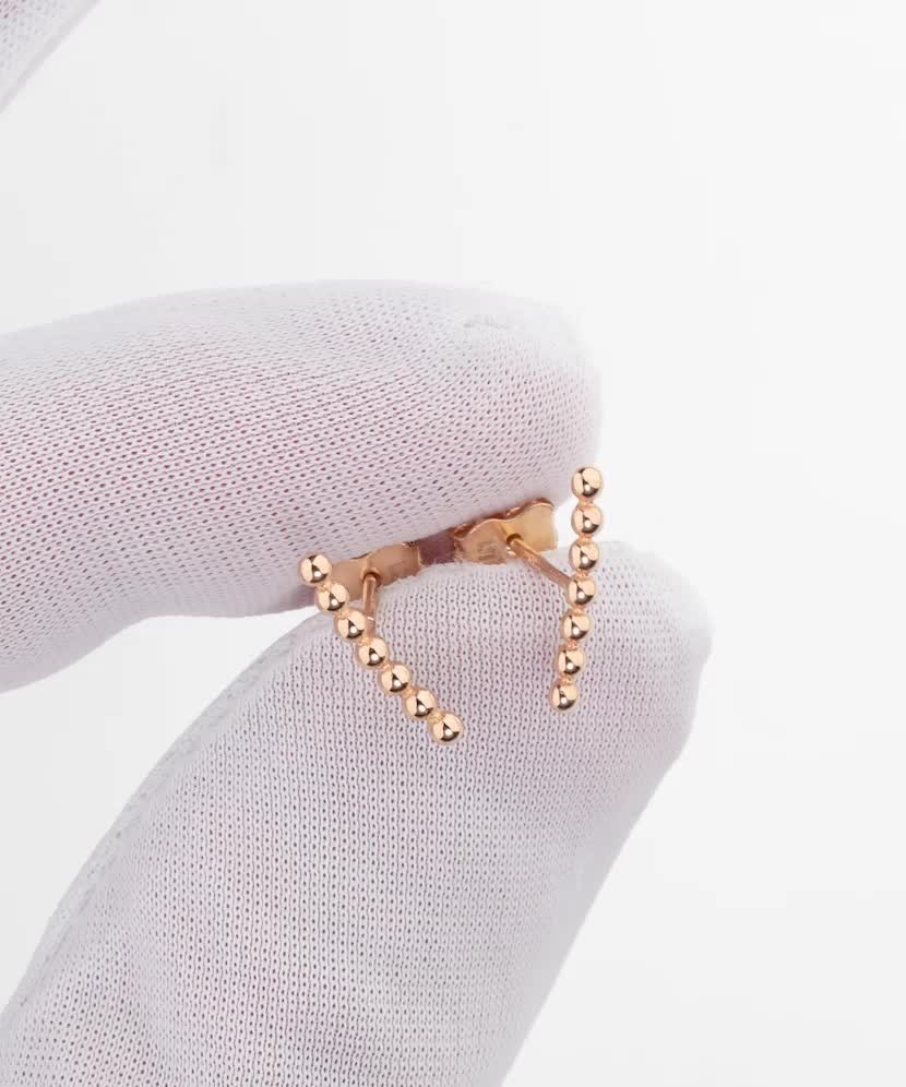 Kultaiset korvakorut