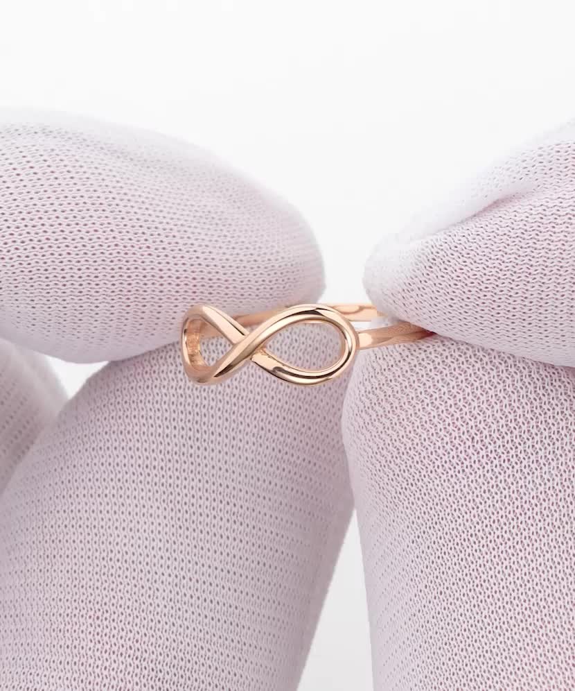 Gold ring "infinity"