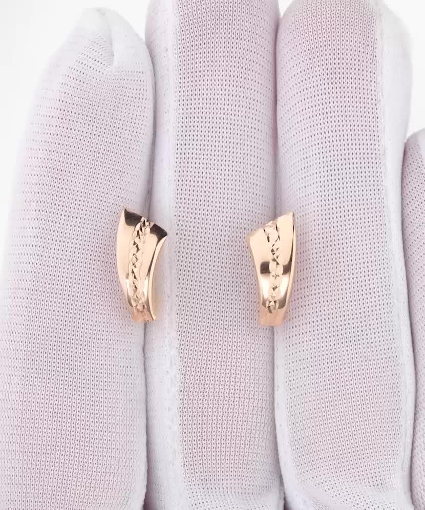 Kultaiset korvakorut