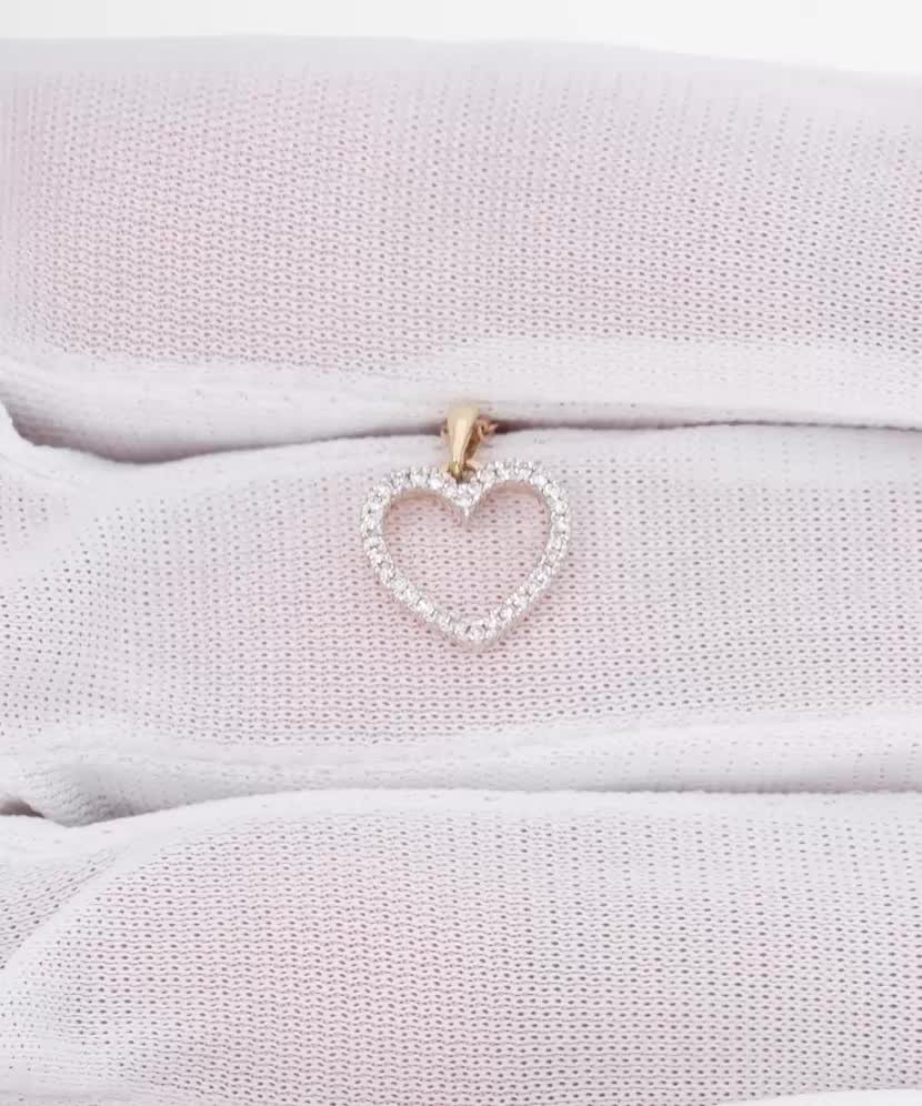 Подвеска из желтого золота с бриллиантами