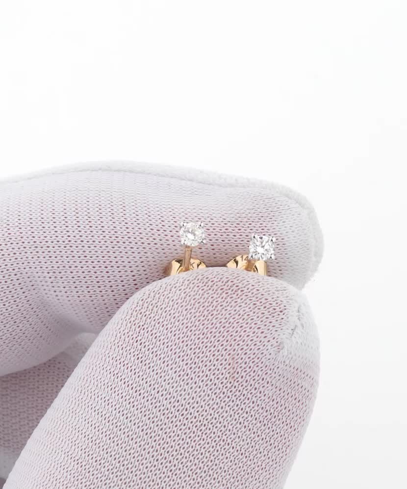 Yellow gold earrings with diamonds