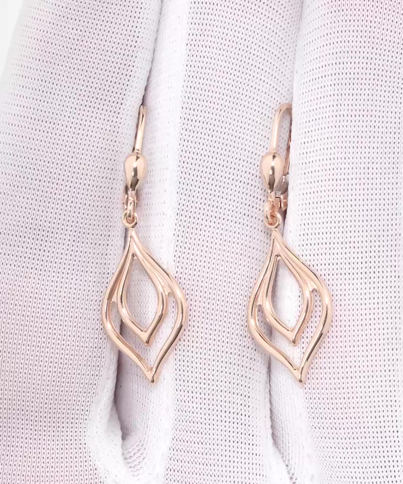 Gold earrings