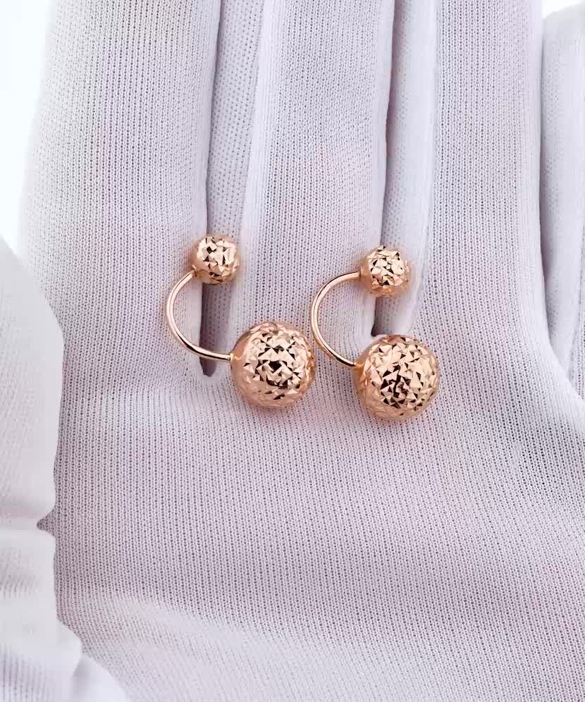 Gold earrings