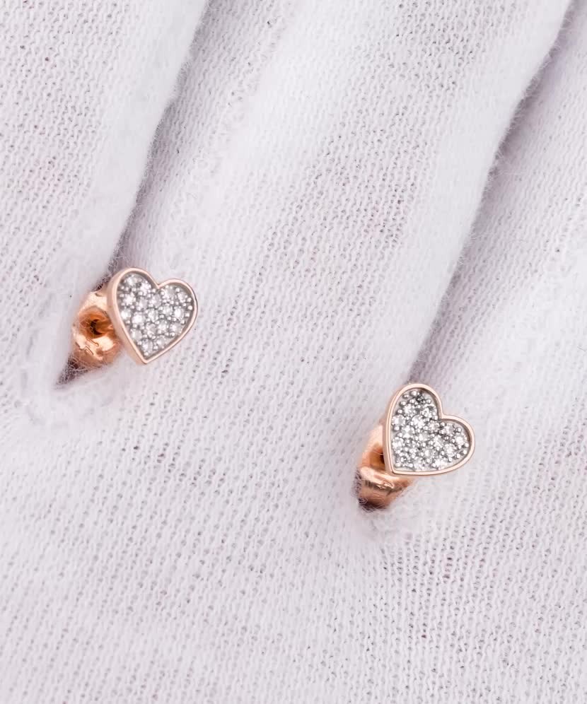Gold earrings with diamonds "Heart"