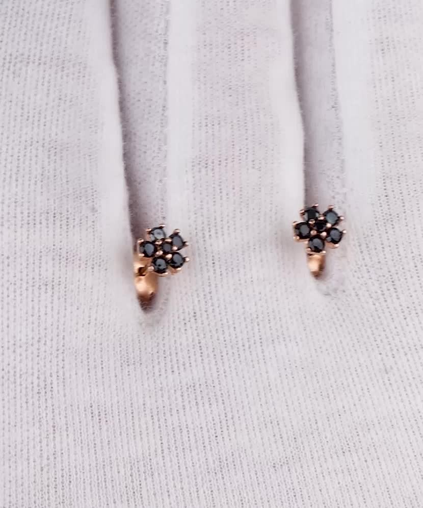 Gold earrings with zircons "Flowers"