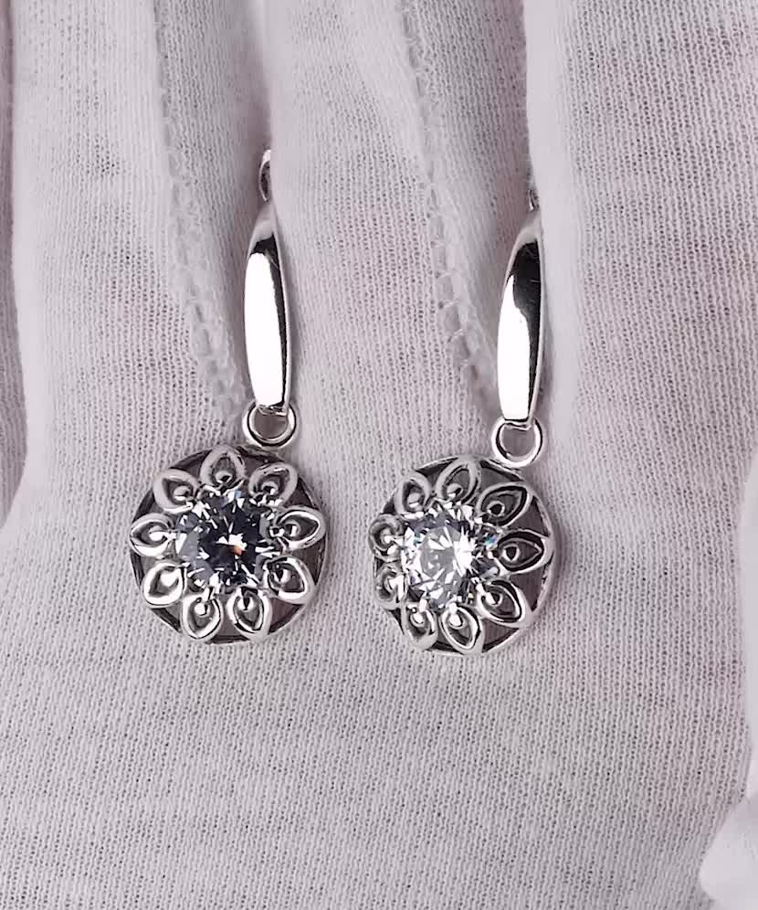 Sterling silver earrings with zircons