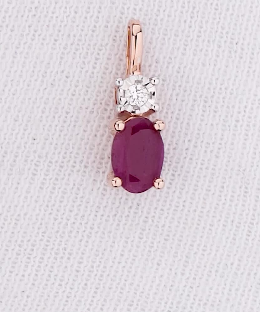 Gold pendant with ruby and diamond