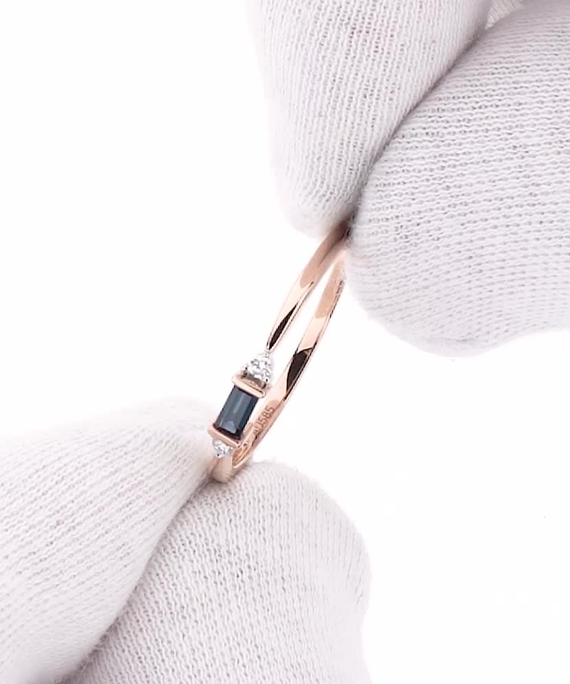 Auksinis žiedas su safyru ir briliantais  - Goldinga