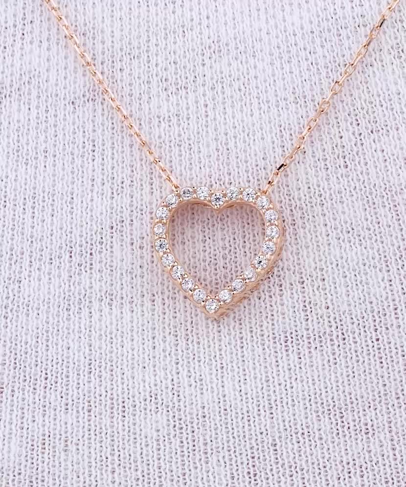 Gold chain with zirconium pendant "Heart"