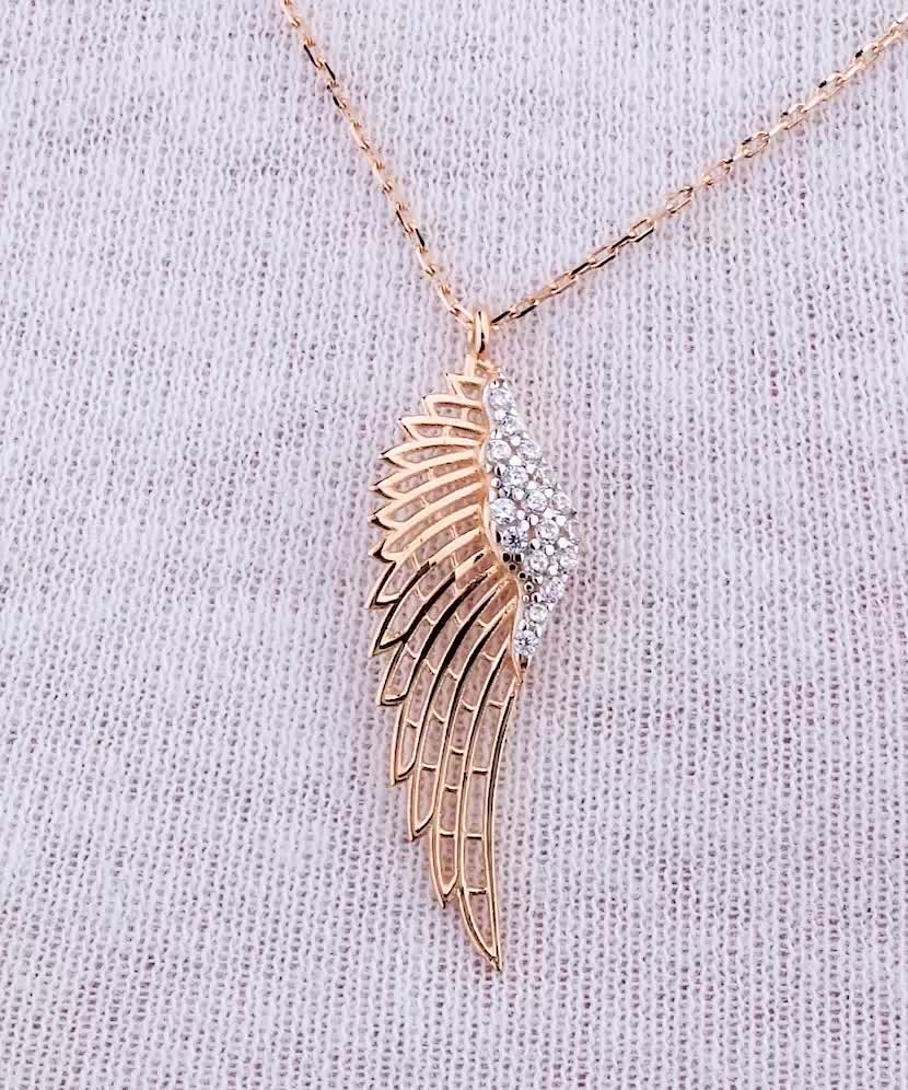 Gold chain with zirconium pendant "Angel wing"