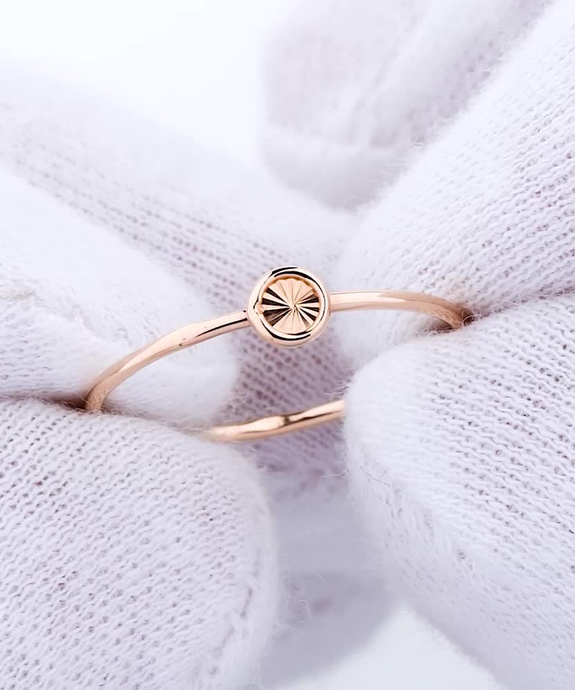 Gold ring
