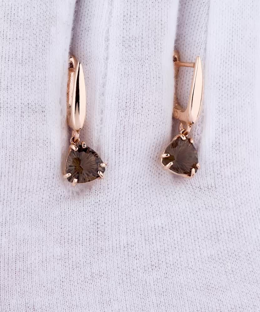 Gold earrings with smokey quartz