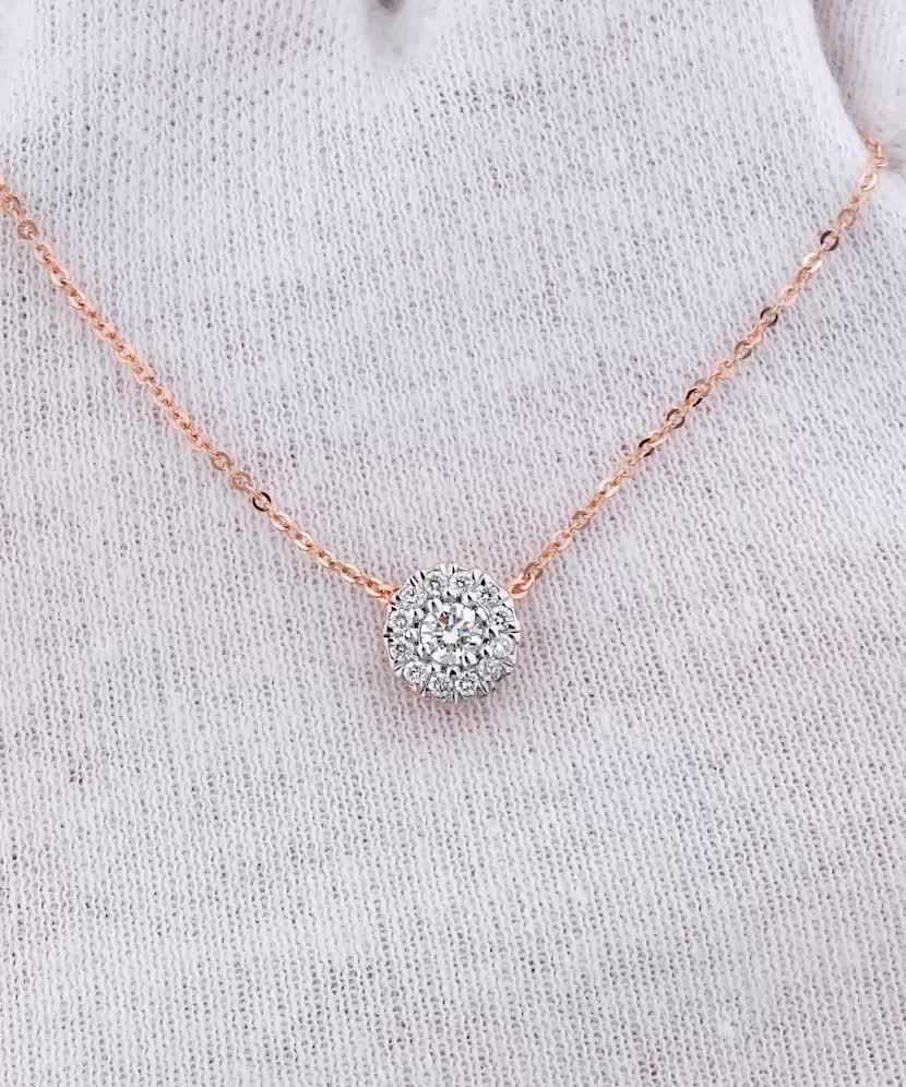 Gold chain with diamond pendant