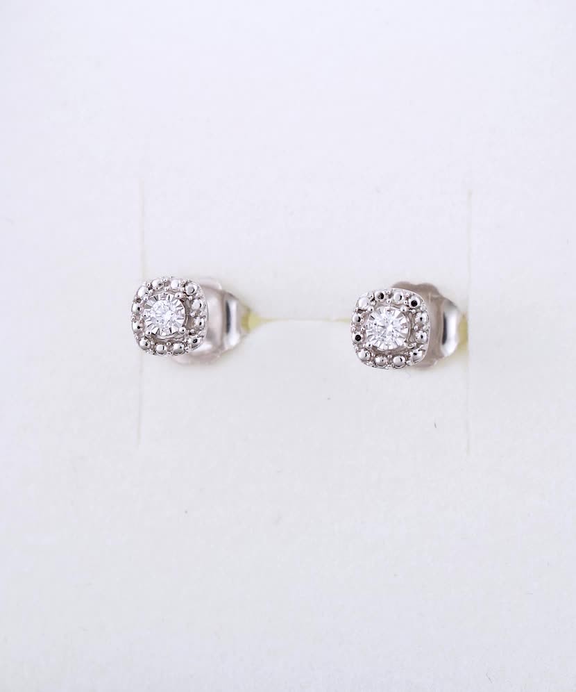 White gold earrings with diamonds