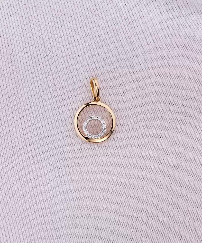 Yellow Gold pendant with diamonds