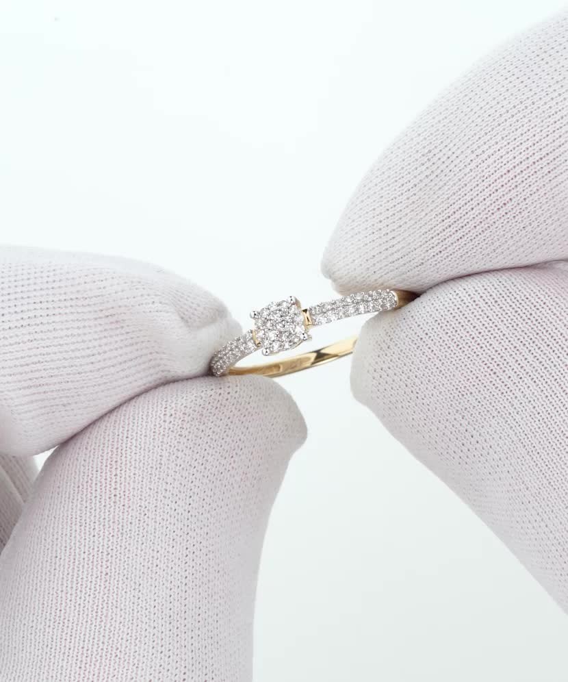 Yellow Gold ring with diamonds